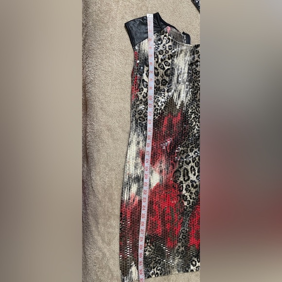 Animal Print Bodycon Dress - Picture 7 of 8